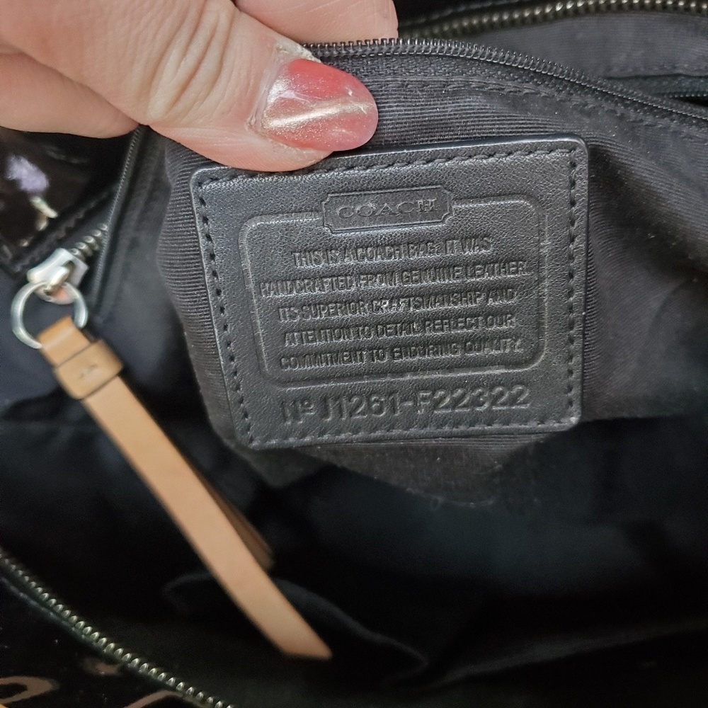 Coach purse - Picture 4 of 4